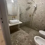 拉马坦萨酒店 公寓 *